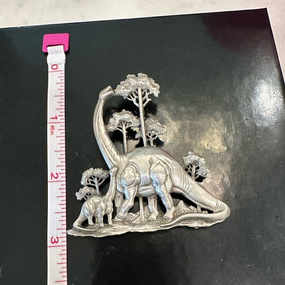 Silver Dinosaur Palentologist Brooch New! JJ Jonette Jewelry Vintage Pewter Rare